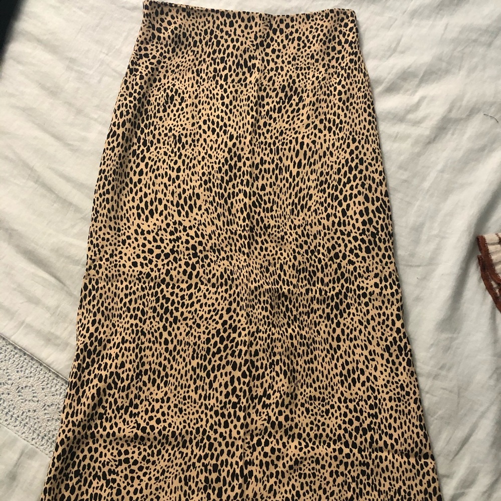 Brandy Melville long cheetah skirt